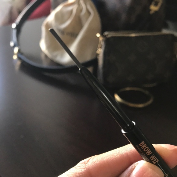 Anastasia Brow Wiz - Picture 3 of 4